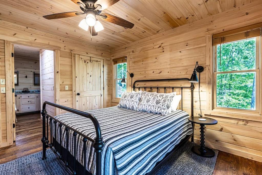 Luxe Family Cabin 8 Min To Downtown Блу-Ридж Экстерьер фото