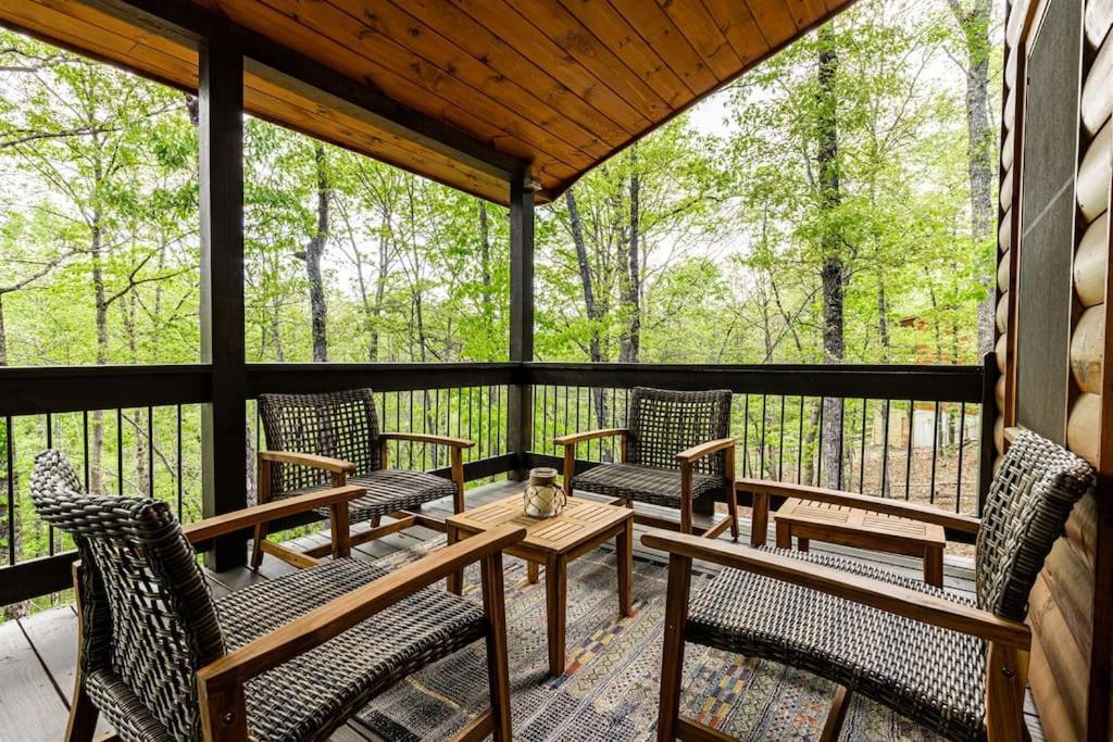 Luxe Family Cabin 8 Min To Downtown Блу-Ридж Экстерьер фото